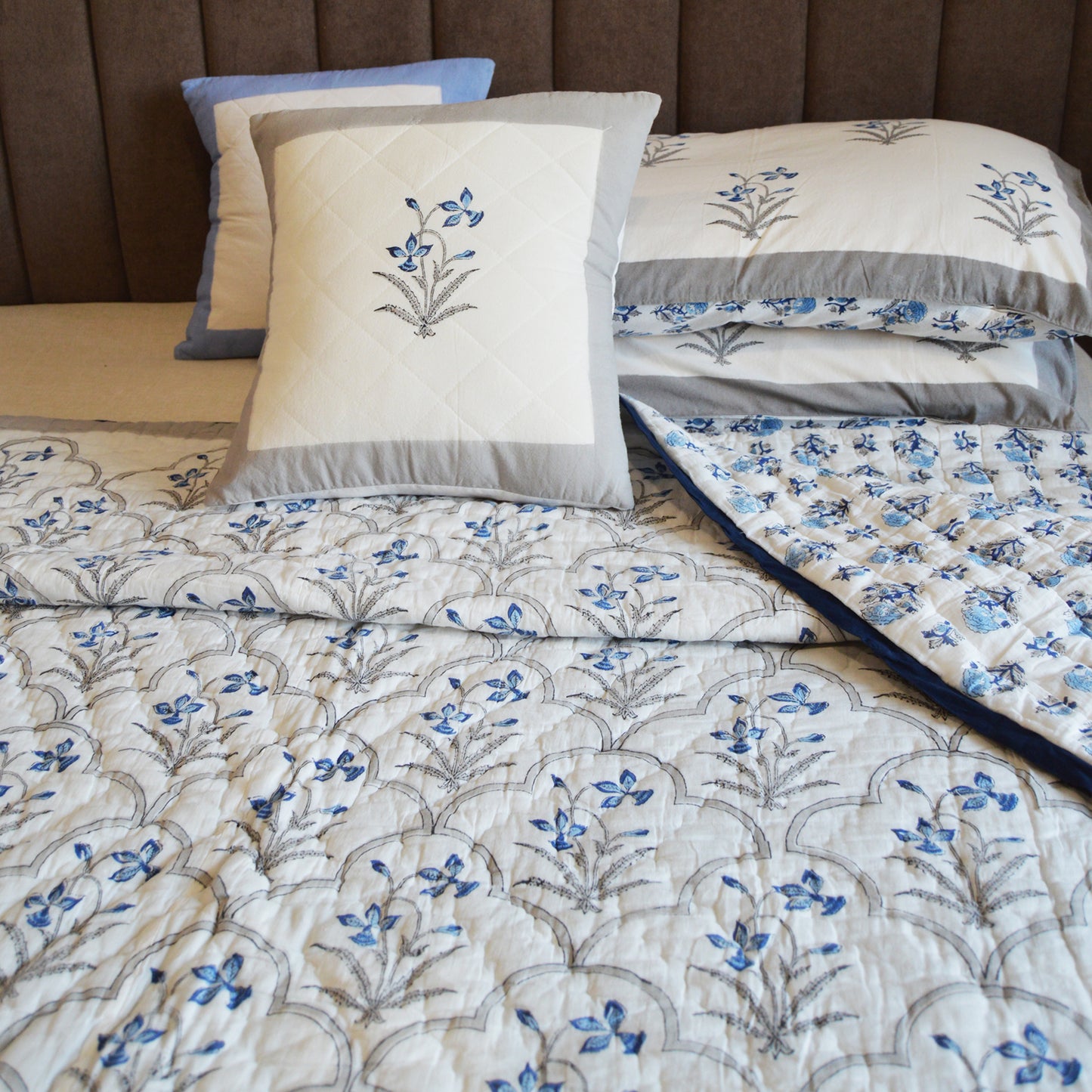 BLUE BELL QUILT SET