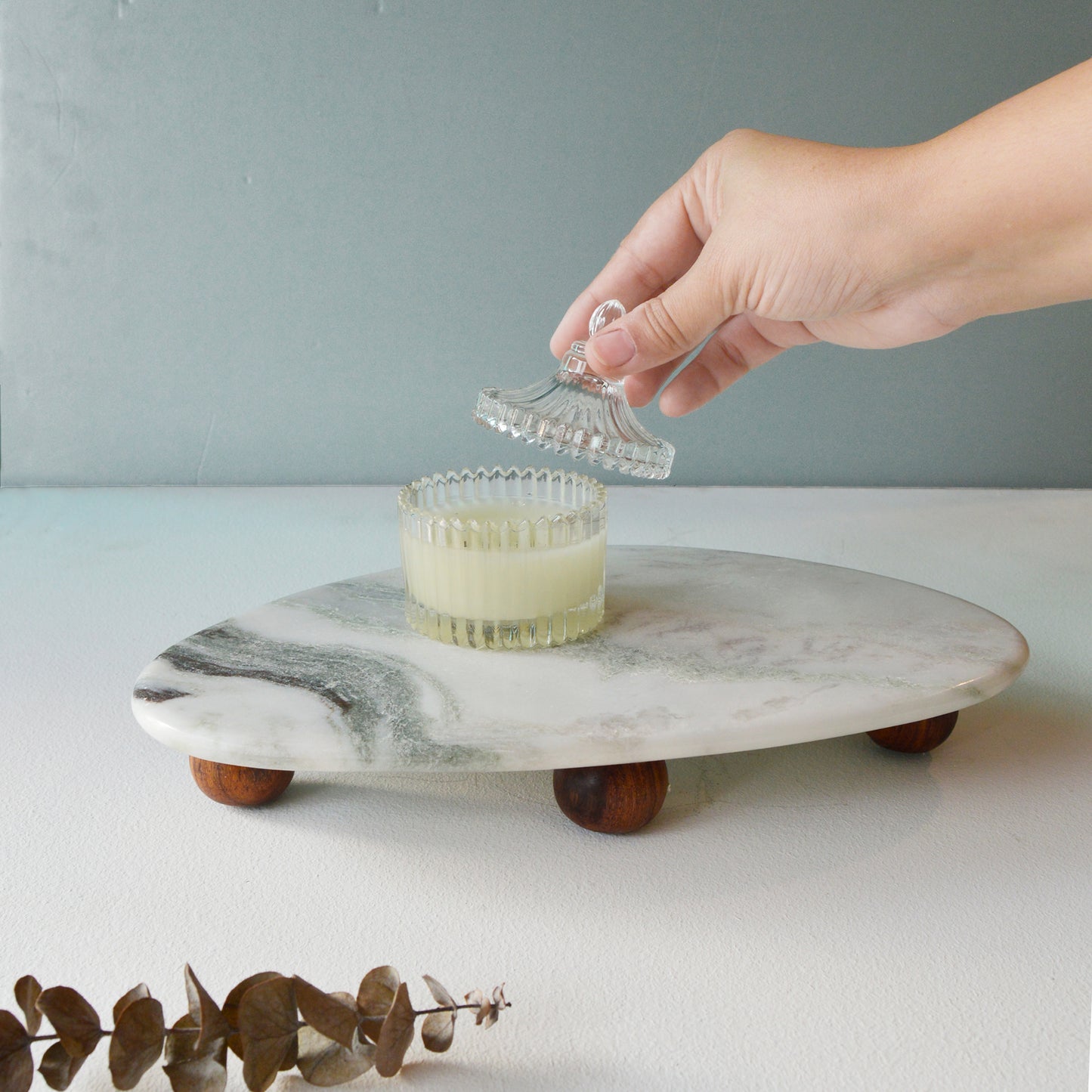 MATCHA MARBLE RAISED PLATTER