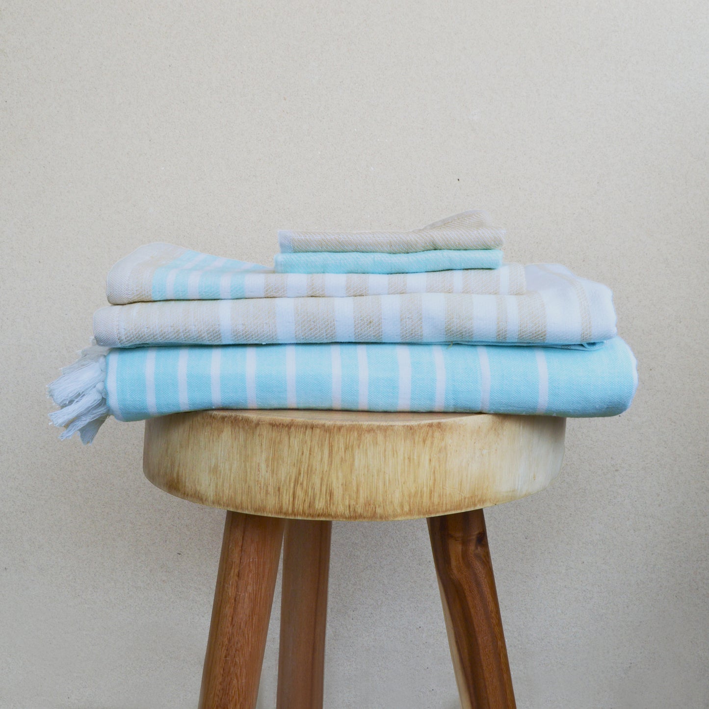 SAND AND SKY TOWEL SET