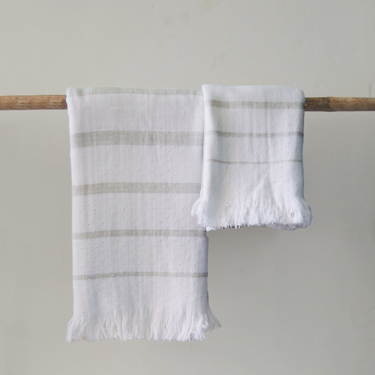 TRANQUIL TOWEL SET - BEIGE